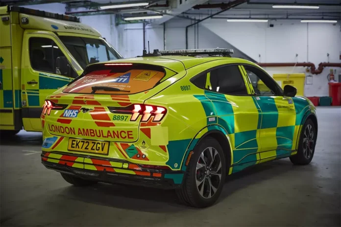 Ford Mustang Mach-E перетворили на машину швидкої допомоги