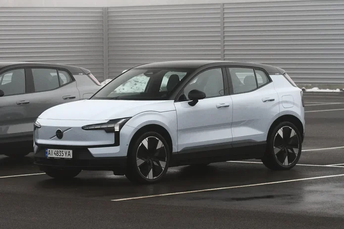 В Україні презентували Volvo EX30 – перші враження