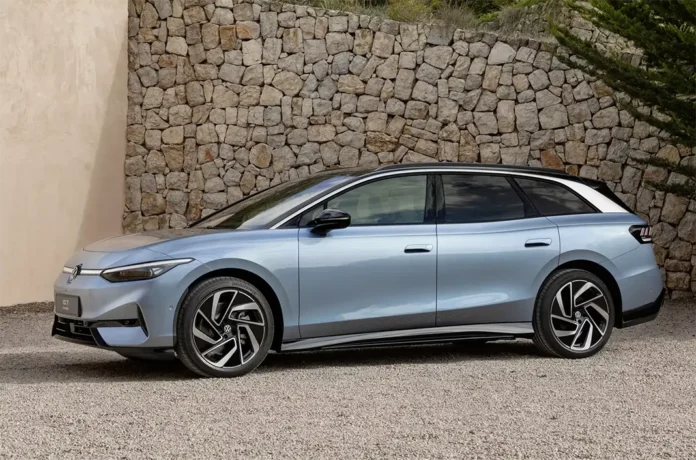 Volkswagen представив електричний універсал ID.7 Tourer