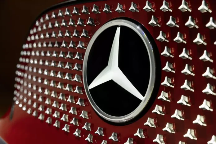 Mercedes-Benz анонсував автомобілі, розкішніші за Maybach