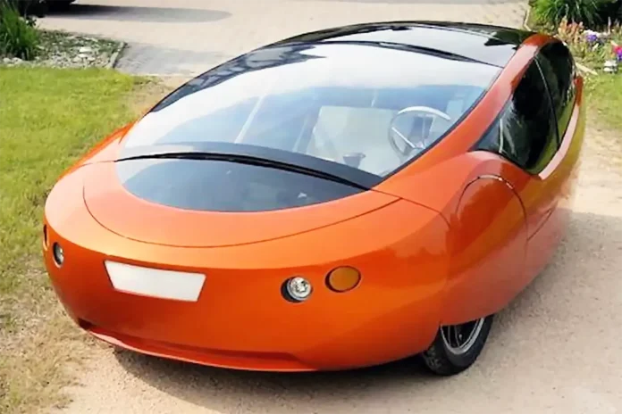 В Україну привезли автомобіль, надрукований на 3D-принтері