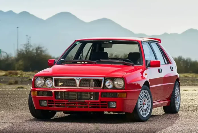 Єдиний у своєму роді хот-хетч Lancia Delta Integrale продають на аукціоні