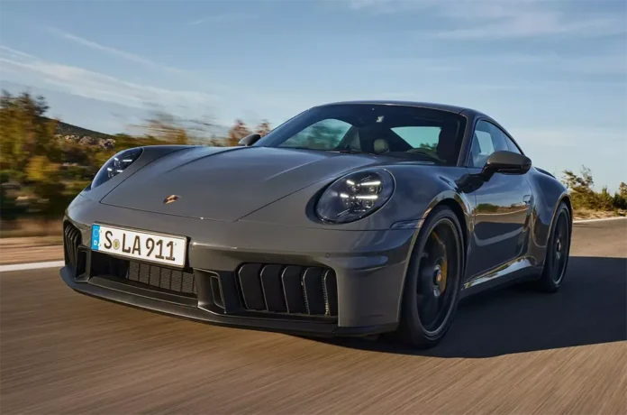 Porsche 911 вперше став гібридом