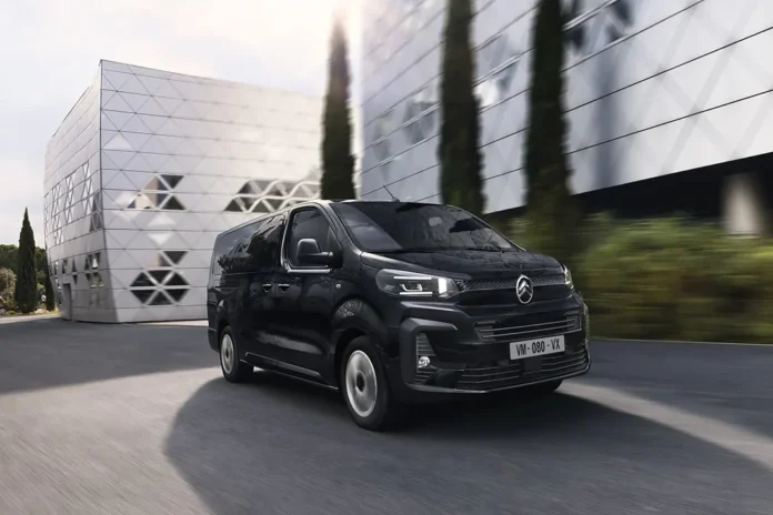 Стали відомі версії нового Citroen SpaceTourer для України