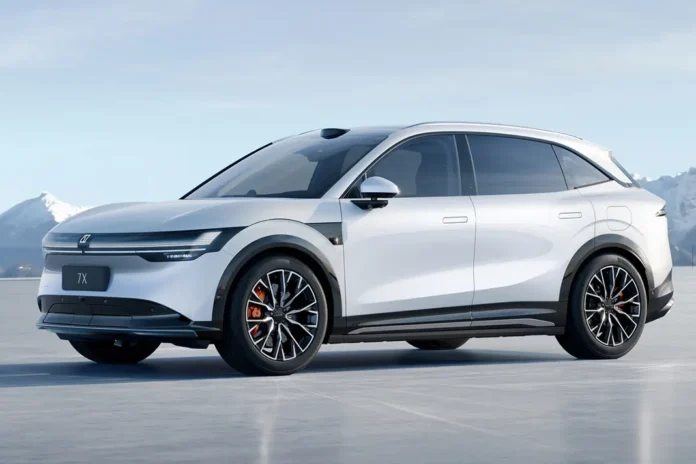Кросовер Zeekr 7X показали без камуфляжу