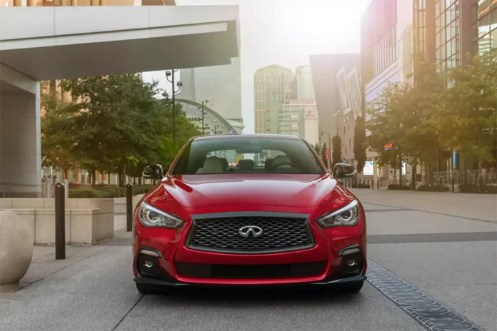 Infiniti знімає з виробництва седан Q50