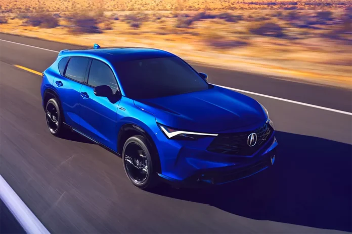 Acura представила новий компактний кросовер ADX