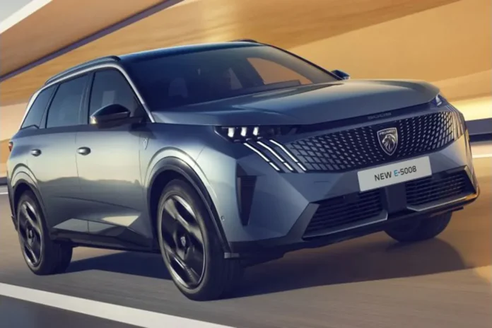 Peugeot E-5008 здобув «Золоте кермо 2024» в категорії великих сімейних автомобілів