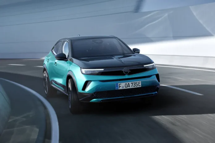 Оголошено комплектації та ціни оновленого Opel Mokka для України