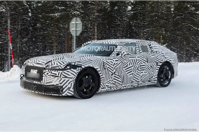 Jaguar розпочала випробування електричного седана Type 00