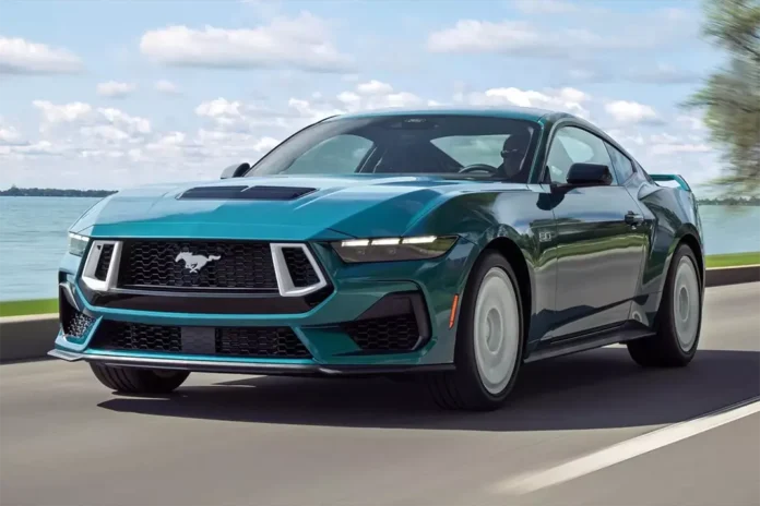 Ford Mustang оновився та отримав ретро-версію
