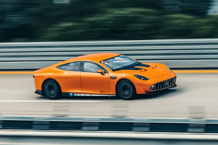 Mercedes-AMG GT XX здійснив кругосвітку за 7 днів