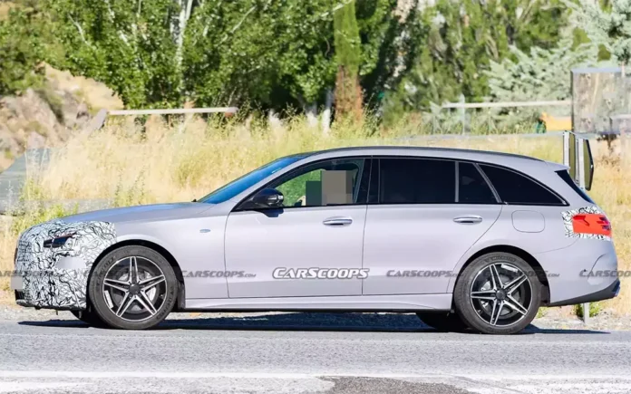 Новий Mercedes-Benz C-Class помітили на випробуваннях