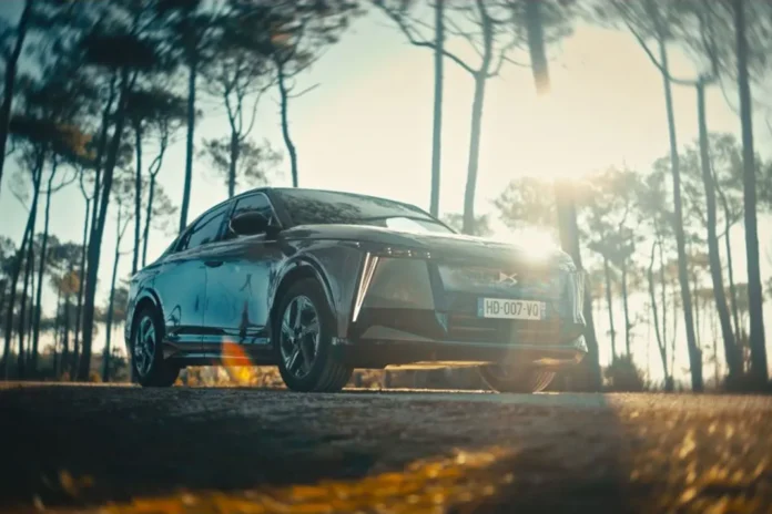 DS N°8 підтвердив можливість проїхати 750 км без підзарядки