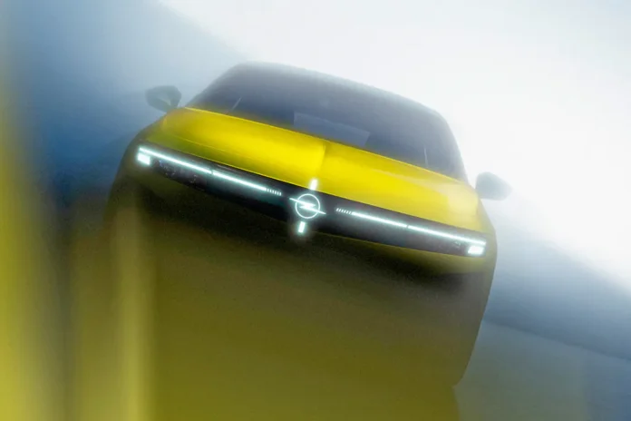 Opel показав перші зображення оновленої Astra