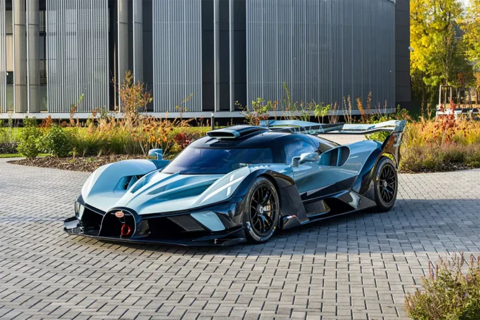 Bugatti завершила виробництво гіперкара Bolide з мотором W16