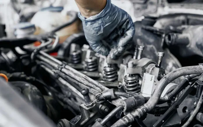 Чим урівноважений двигун відрізняється від самоурівноваженого