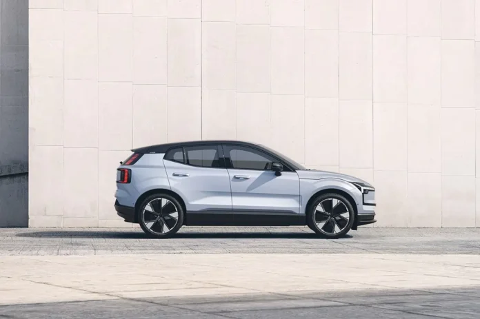 Volvo EX30: компактний електро-SUV, створений для ритму великого міста
