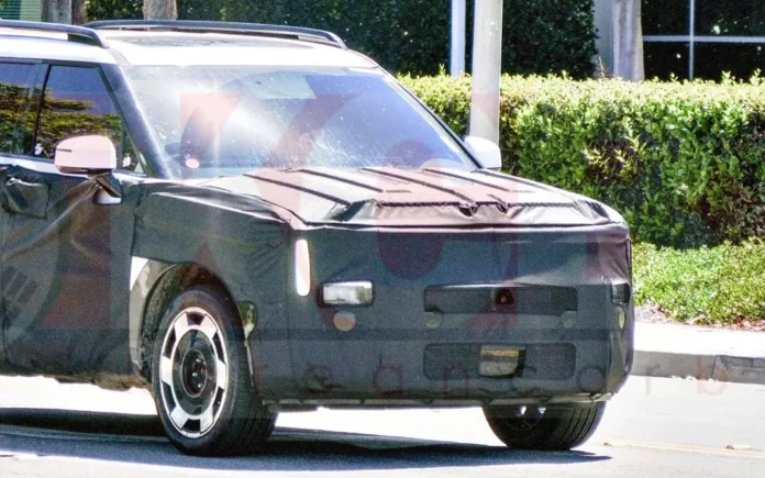 Оновлений Hyundai Santa Fe отримає революційну технологію