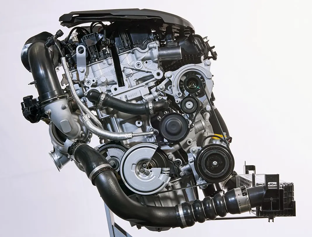 1.5 T (B38) від BMW
