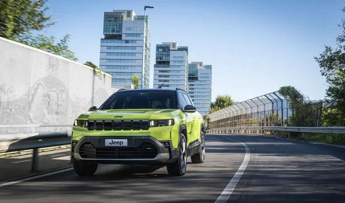 Сталі відомі ціни та комплектації нового Jeep Compass для України