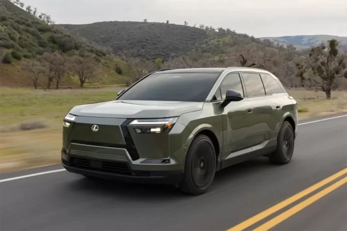 Lexus показав преміальну версію Toyota Highlander