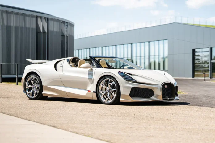 Bugatti випустила останній автомобіль із двигуном W16