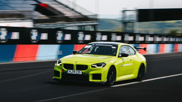 BMW M2 оновив рекорд Нюрбургринга