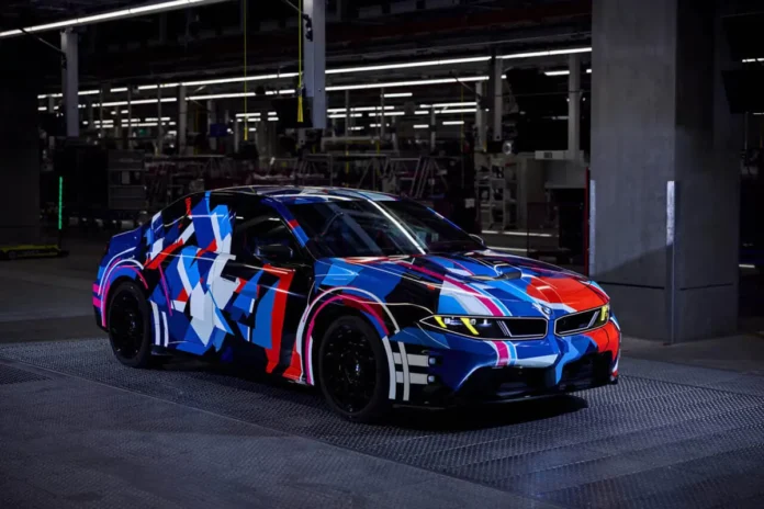 BMW показала майбутній електричний M3