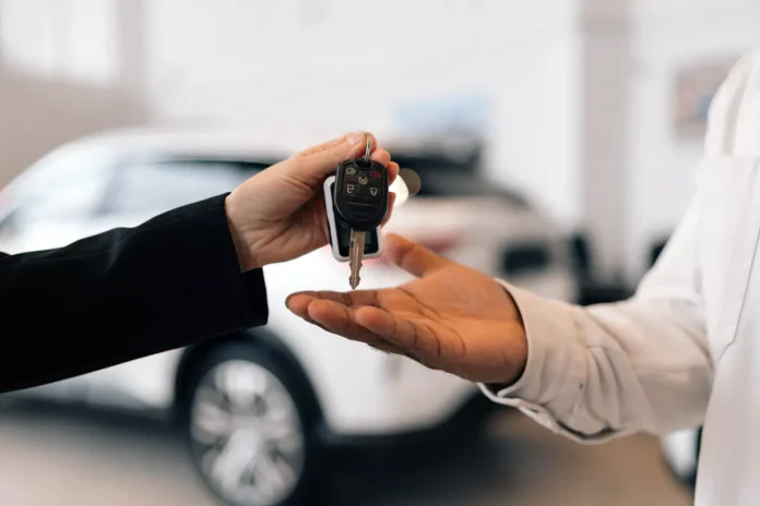 Цифровізація автодилерів: як маркетплейс AUTO.RIA змінює купівлю авто в Україні